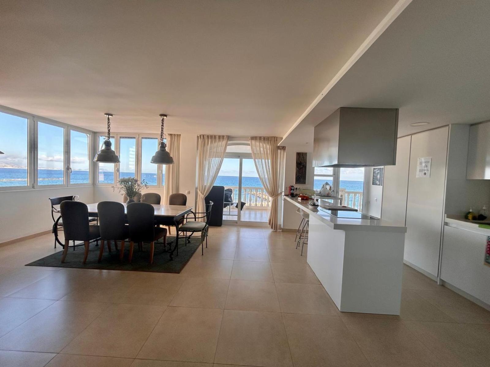 Beach House Brotonss El Campello Ngoại thất bức ảnh