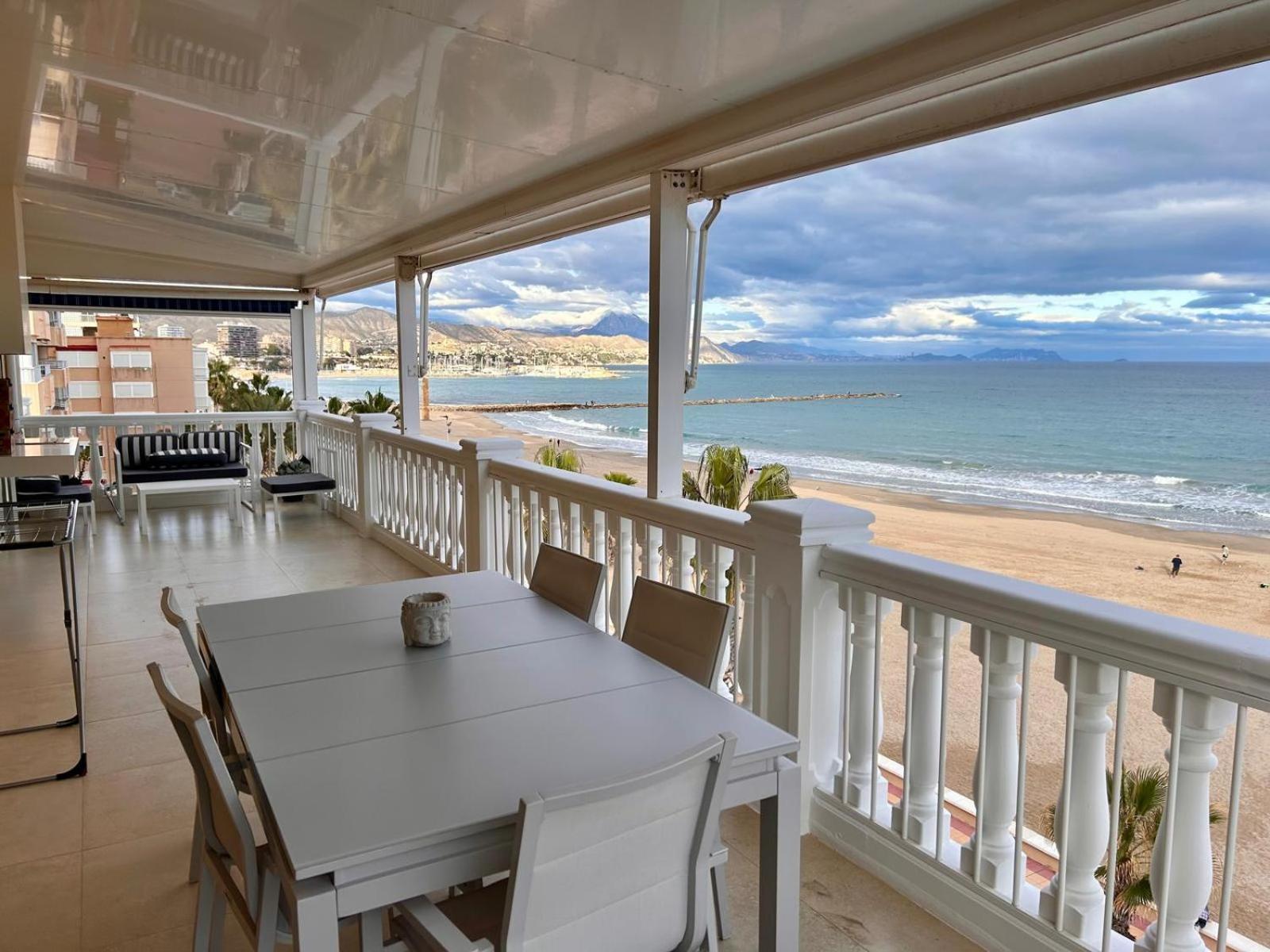 Beach House Brotonss El Campello Ngoại thất bức ảnh